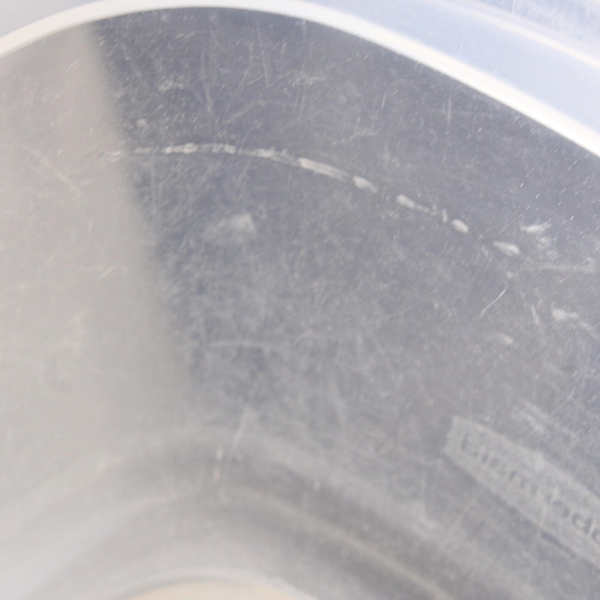 Lot of 3 Rubbermaid 1.25 Cups and 2 Cups Containers 7J56-10 and 7J57-2