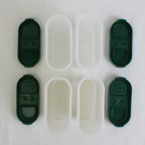Set of 4 VTG Tupperware Spice Containers 1846 Green Lids