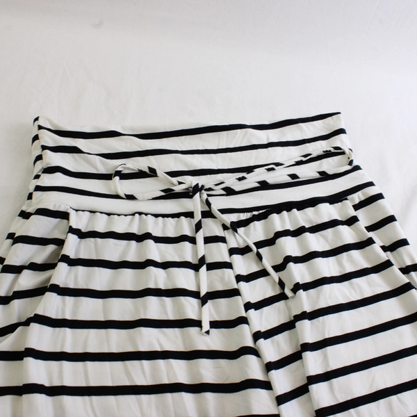 Twenty Ten Women's M Black & White Striped Stretch Pants w/ Drawstring Waist