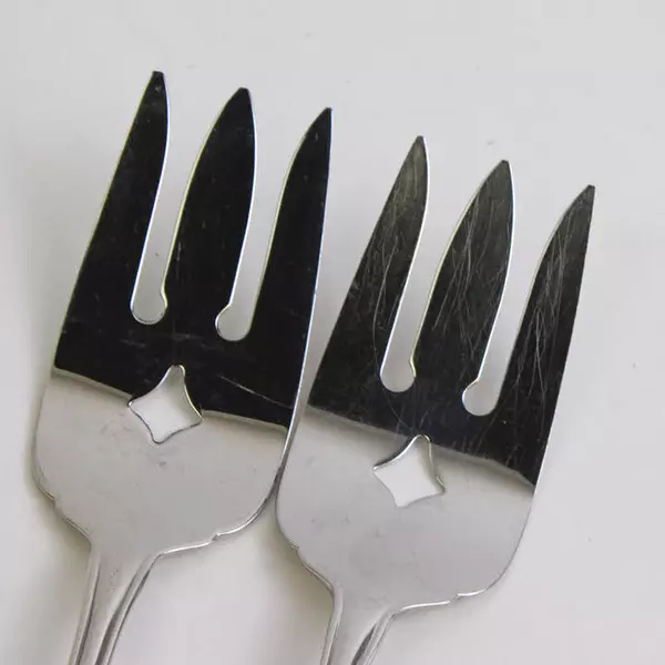 Lot Of 2 Oneida Silver St. Louis (Stainless) Flatware Serving Forks 8.5" Long