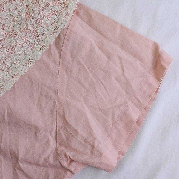 Vintage Handmade Light Pink Button-Up Shirt Lace Collar Women's Size Medium