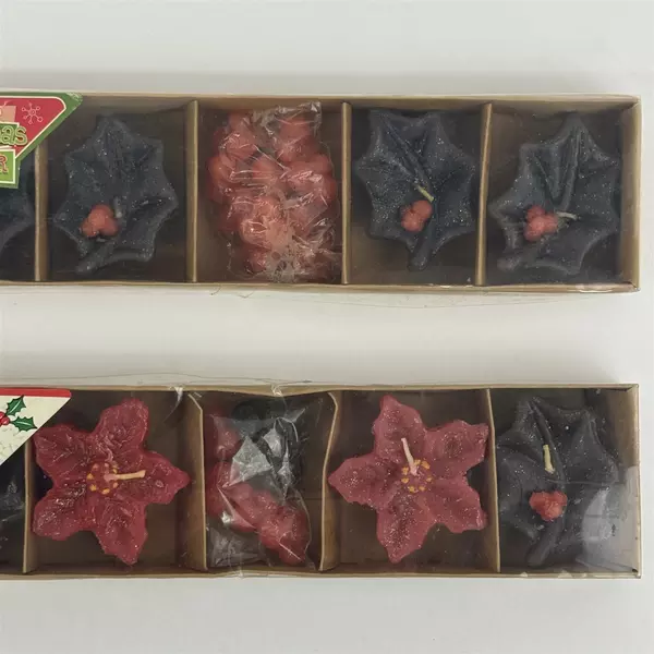 8 Peachtree Playthings Christmas Floating Candles Poinsettias & Holly NIB