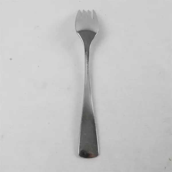 Set of 6 Oneida Community Stainless Phoenix Pattern Salad Forks 6 5/8"  Glossy