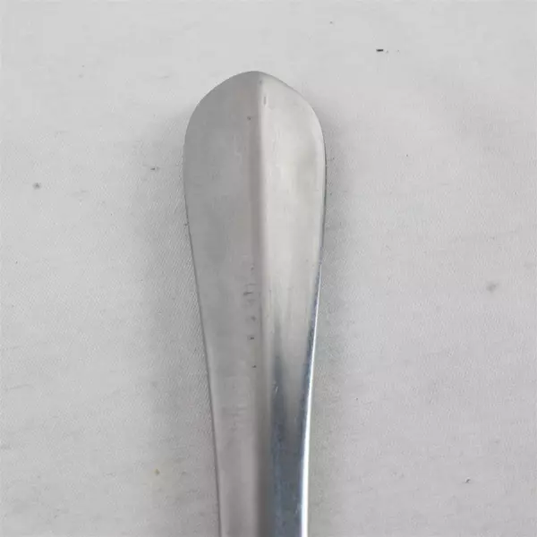 Set of 4 Cambridge Silver Aurora Modern Stainless Dinner Knives 9"