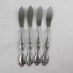 Set of 4 Oneida Cantata Silver Tone Flat Handle Butter Knives 6.25"
