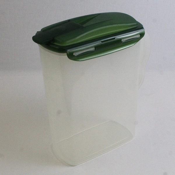 Lock & Lock 4 L Clear Plastic Pitcher Green Lid