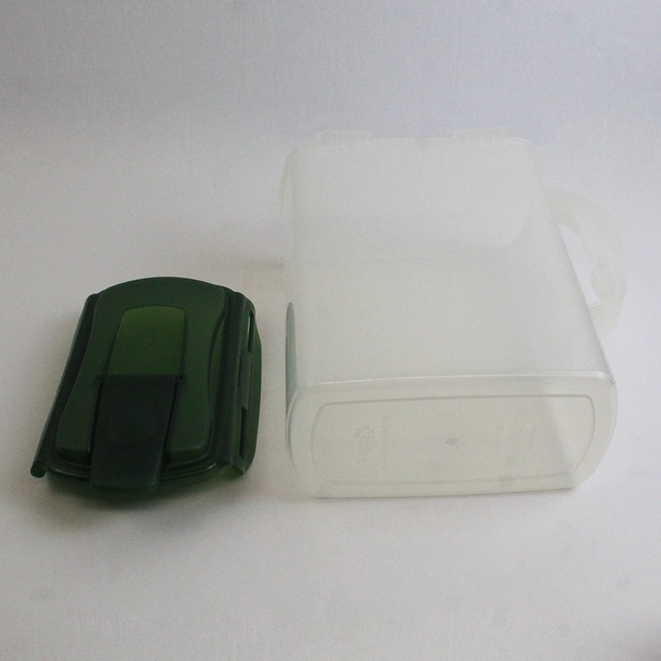 Lock & Lock 4 L Clear Plastic Pitcher Green Lid