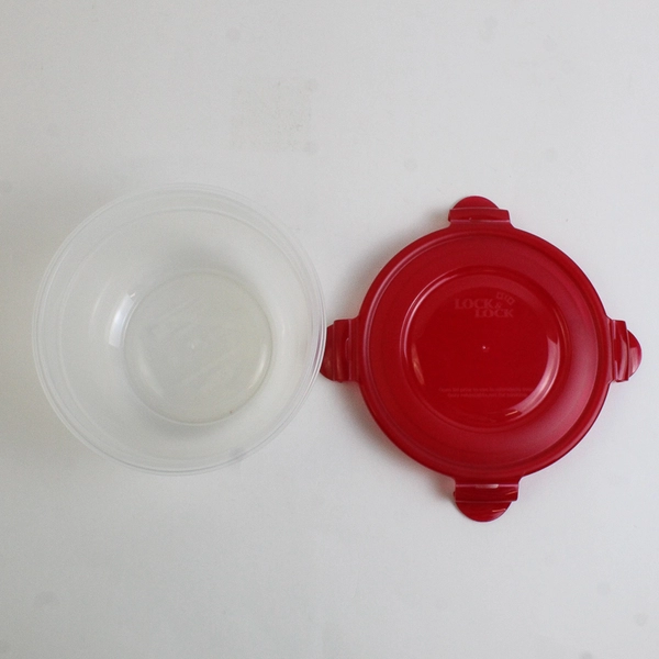 Set of 4 Lock & Lock 250 ml to 1.4 L Plastic Food Storage Bowls Red Lid