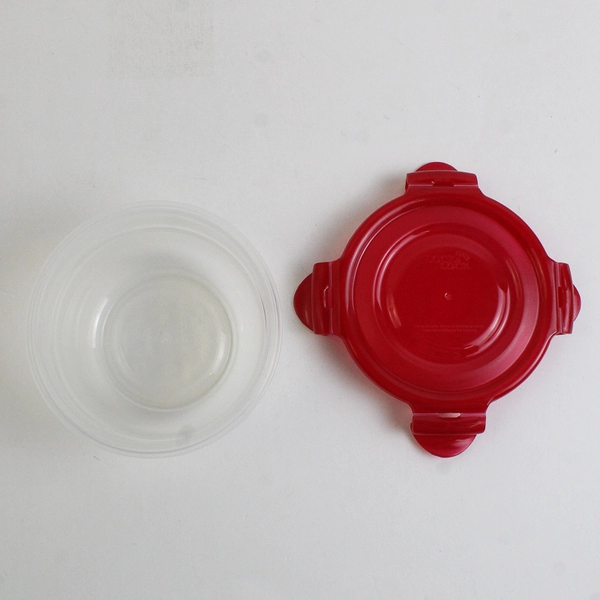 Set of 4 Lock & Lock 250 ml to 1.4 L Plastic Food Storage Bowls Red Lid