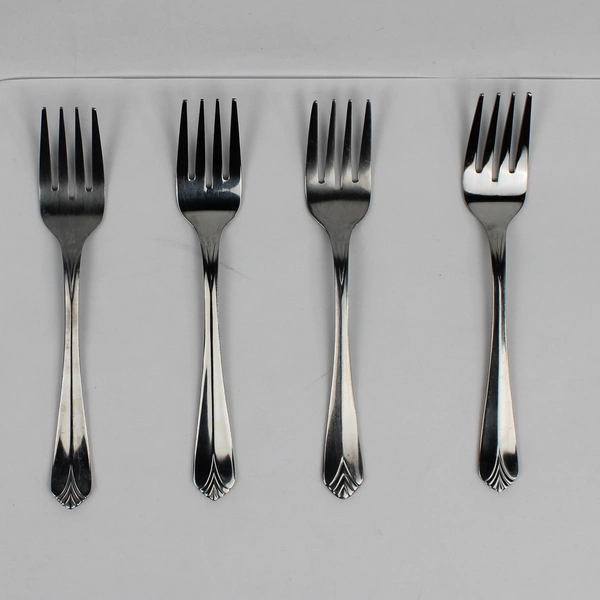 Set of 4 Cambridge Silver Krysten Pattern Stainless Steel Salad Forks 6.5 Inch