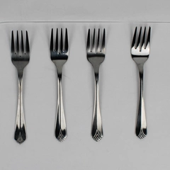 Set of 4 Cambridge Silver Krysten Pattern Stainless Steel Salad Forks 6.5 Inch