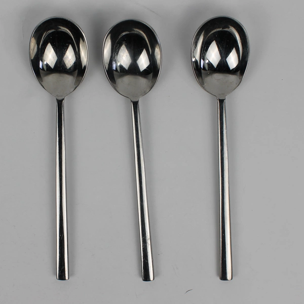 Lot of 3 Cambridge Silver Emerge Pattern Oval Soup Spoons 18/10 Stainless 8.25"