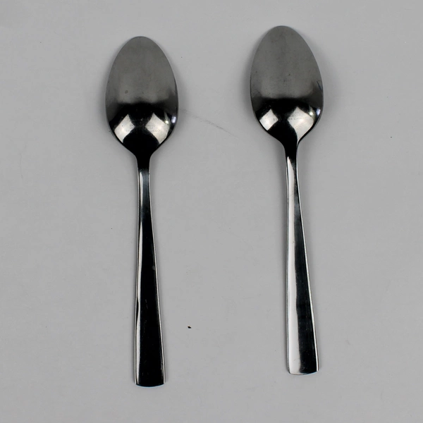 A Lot of 2 Cambridge Silver Grasmere-Sand Pattern Teaspoons Stainless Rare