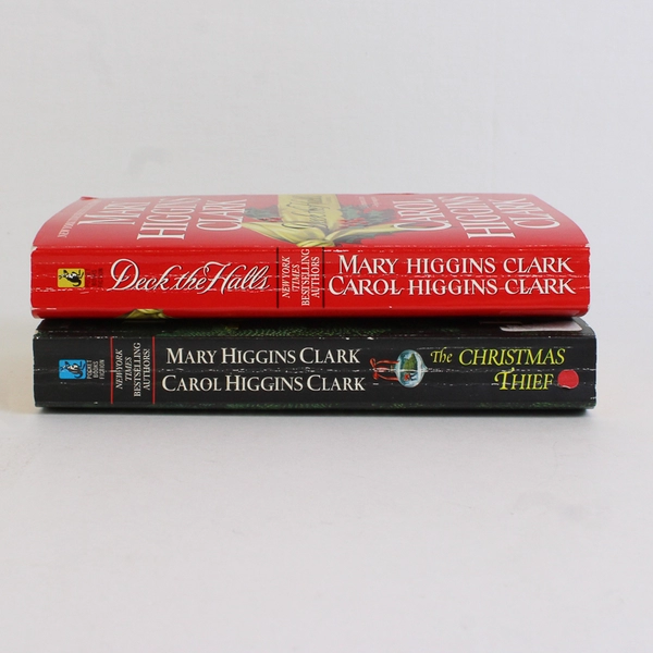 Lot of 2 Mary & Carol Higgins Clark Christmas Novels 2000 & 2004 Paperback