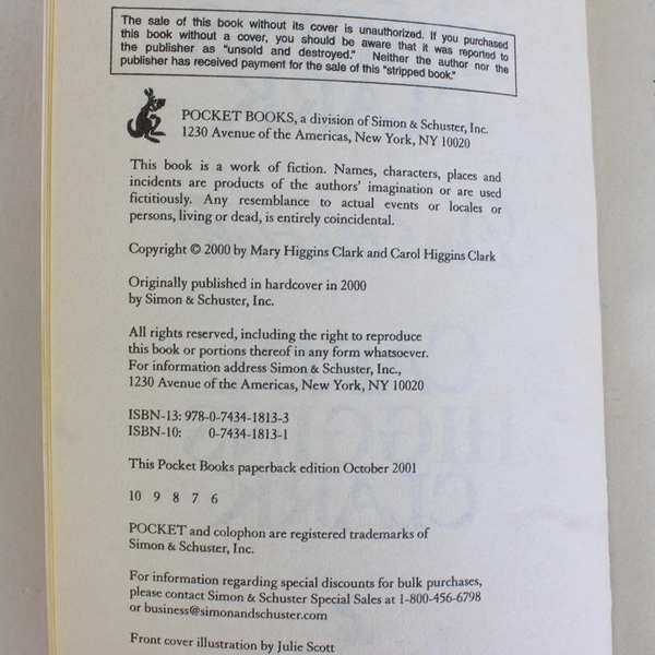 Lot of 2 Mary & Carol Higgins Clark Christmas Novels 2000 & 2004 Paperback