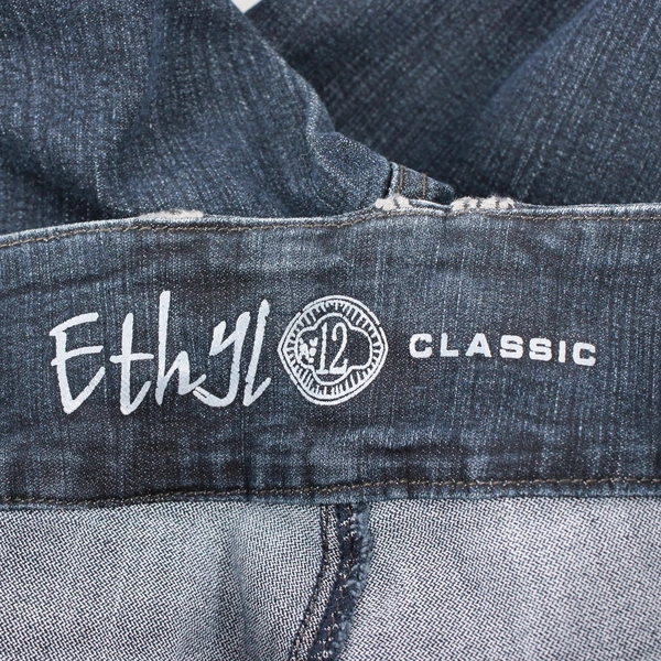 Ethyl Women's 12 Y2K Rhinestone Filigree Decorated Skinny Jeans