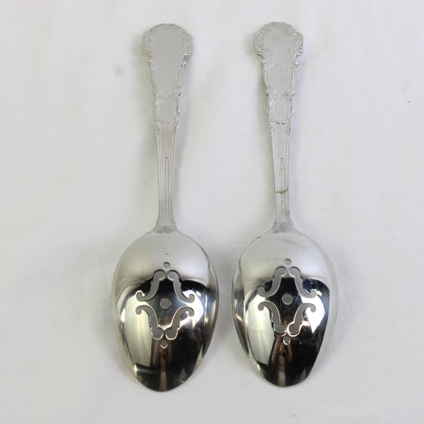 VTG Lot of 2 Reed & Barton Renaissance Serveware Pierced Tablespoons 18/10 8.75 
