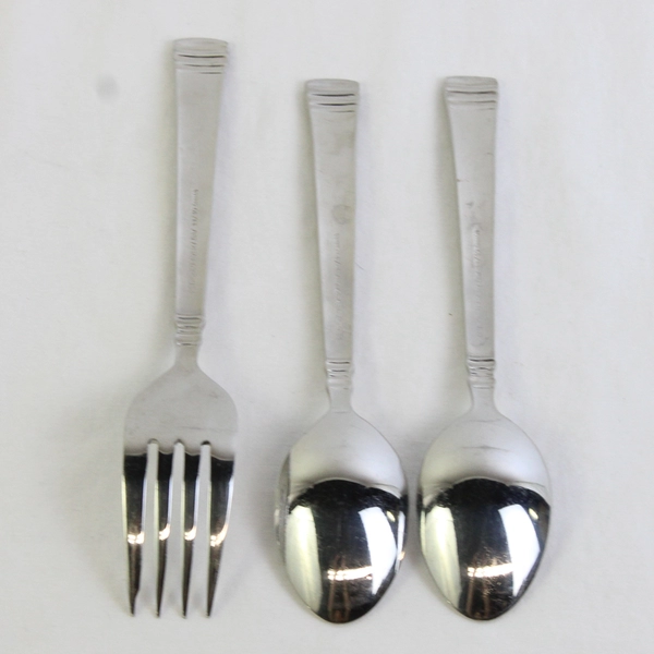 Lot Of 3 Retroneu Nocturne Pattern 18/10 Stainless 2 Teaspoons 1 Salad Fork Rare