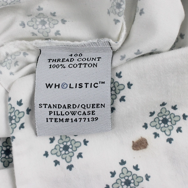 Lot Of 2 Matching Wholistic Standard/Queen Pillowcases 100% Cotton 400 Count