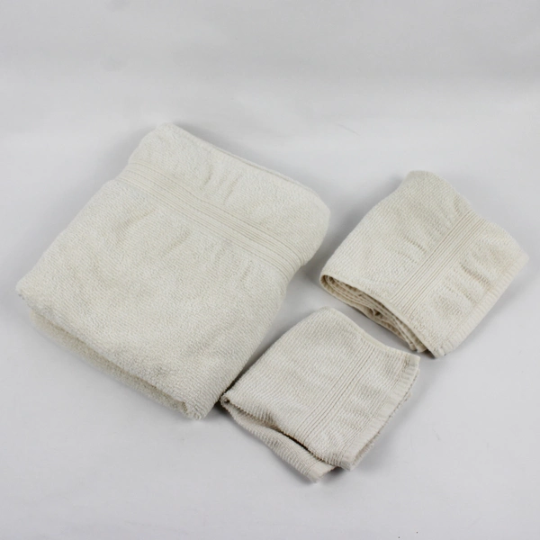 Lot Of 3 White Sonoma Towels (Bath, Hand & Washcloth) 100% Cotton