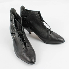 Vintage Imperial Women's 7 Black Leather Heeled Shoes Made in Yugoslavia