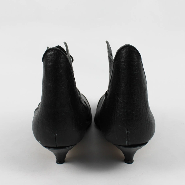 Vintage Imperial Women's 7 Black Leather Heeled Shoes Made in Yugoslavia