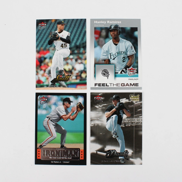 Lot of 151 Fleer 2007 Baseball Cards