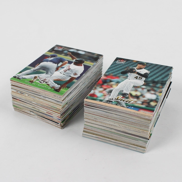 Lot of 151 Fleer 2007 Baseball Cards