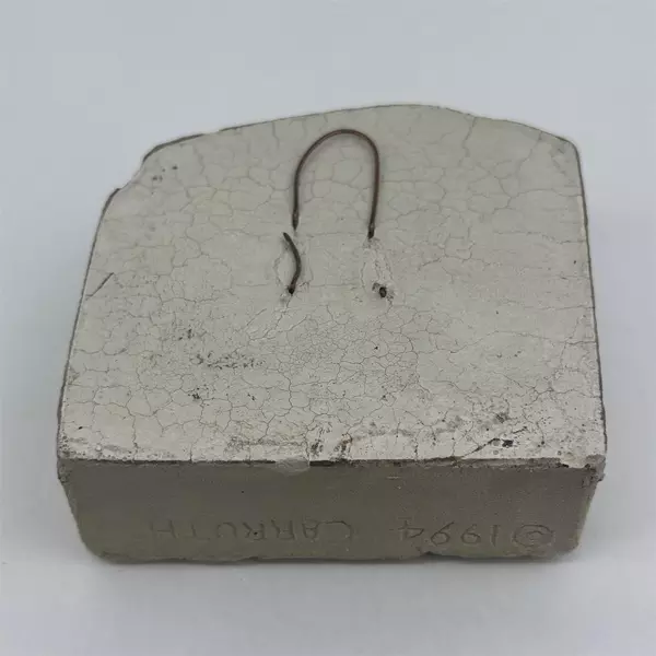 1994 Carruth Studio Honey Bee Mini Hanging Stone Plaque