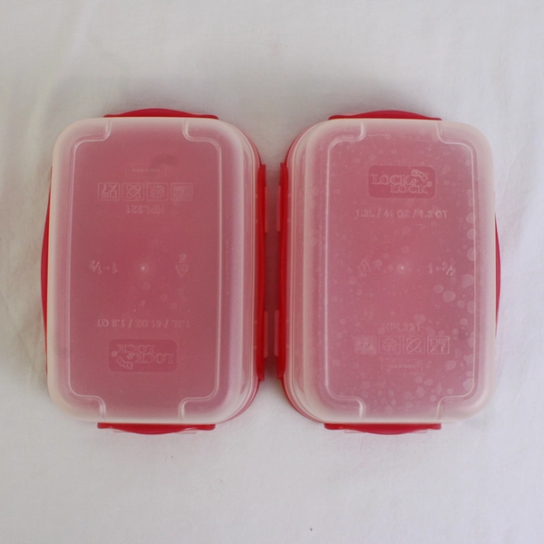 Set of 2 Lock & Lock 1.2 L Food Storage Containers Red Lids