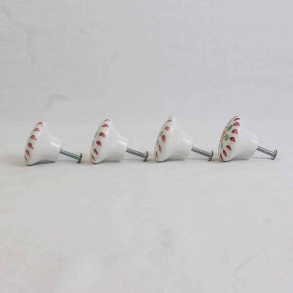 Lot of 4 Unbranded 1.5"x1" Round Ceramic Floral Design Drawer Pulls