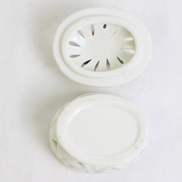 Unbranded White and Pink with a Rose Porcelain Trinket Dish/Potpourri Box