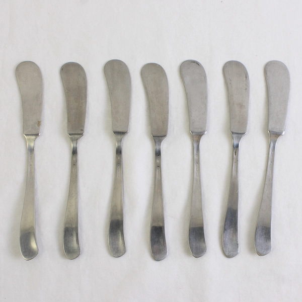 Lot Of 7 Wallace Silver Saybrook (Stainless) Flatware Butter Spreaders 6.25"