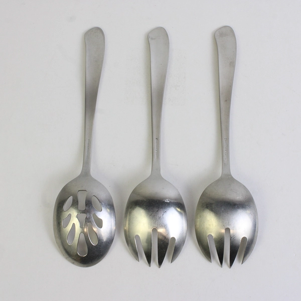 Lot Of 3 Wallace Silver Saybrook (Stainless) Flatware Serving Spoon & 2 Forks