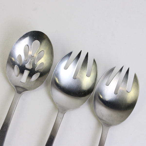 Lot Of 3 Wallace Silver Saybrook (Stainless) Flatware Serving Spoon & 2 Forks