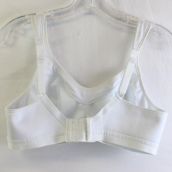 Playtex 18 Hour Solid White T-Shirt Bra Women's Size 38B