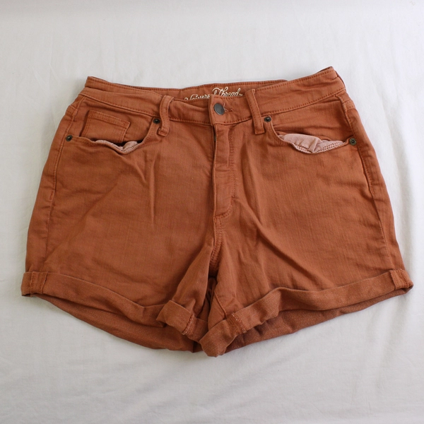 Universal Thread Women's 6/28 Orange High-Rise Midi Denim Cuffed Short