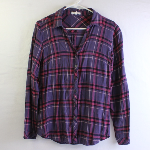 Maurices Purple and Pink Plaid Long-Sleeve Button-Up Top Women's Small