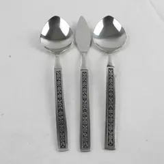 Lot of 3 Oneida Phoenix Silverplate 2 Spoons + Master Butter Knife Glossy
