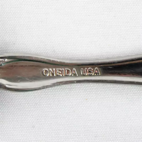 Set of 16 Oneida Satin Cantata Stainless Oval Soup Spoons 6.75"