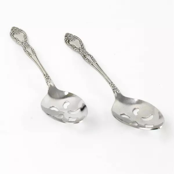 Set of 2 Oneida Galveston Stainless Steel Pierced Serving Spoons 8.25"