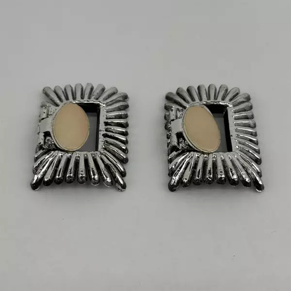 Pair of Vtg Large Silver Tone Shoe Clips With Beige Oval Fabric Centers