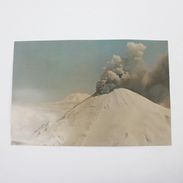 Set Of 2 Mt. St. Helens March 1980 Volcano Eruption Oversized Postcards