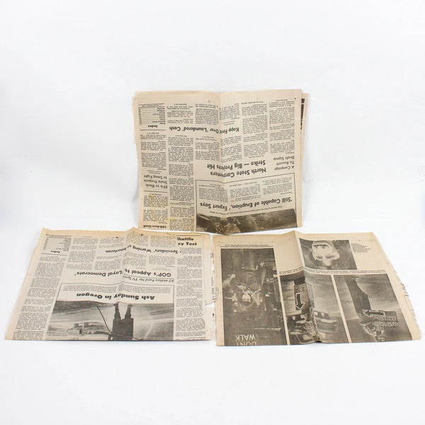 Lot of 3 Mt. St. Helens Newspaper Clippings Eruption 1980 SF Chronicle