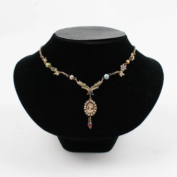 You & I Beaded Cameo Pendant Necklace Faux Pearls Costume Jewelry 20.5"