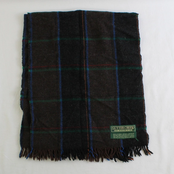 Vintage Sutter Creek Levi Strauss & Co Gray/Black Wool Plaid Scarf w/Fringe Trim