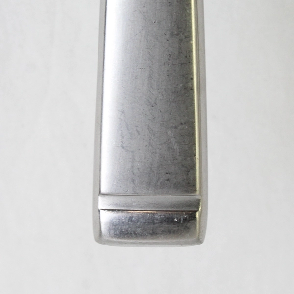 Set of 4 Oneida Silver Frost Pattern Dinner Knives 9.75" Long