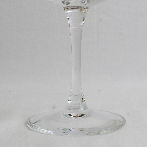 Lot Of 5 Matching The Cellar Basics Vidrio Wine Glasses Clear Glass 6.75" Tall