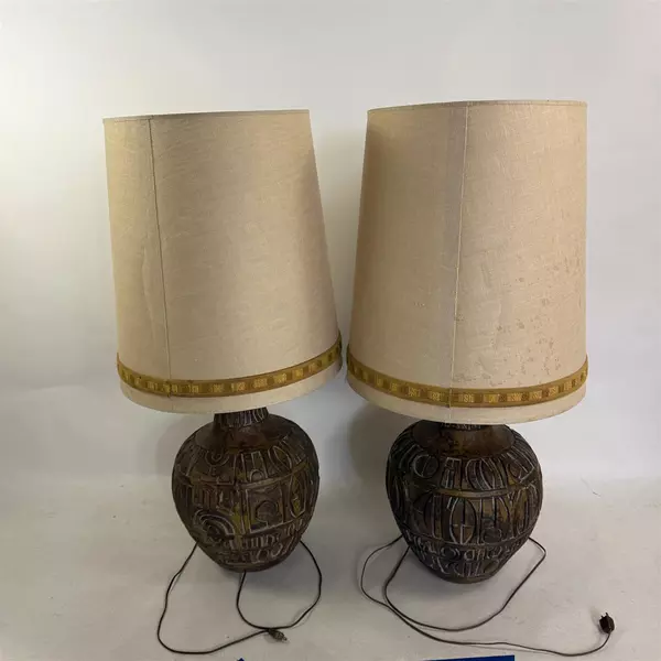 Lot of 2 Large Vintage Mid-Century Modern Table Lamps