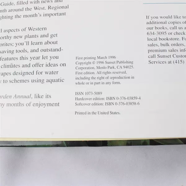 Western Garden Annual 1996 Hardcover by Sunset Books Staff Gardening Guide